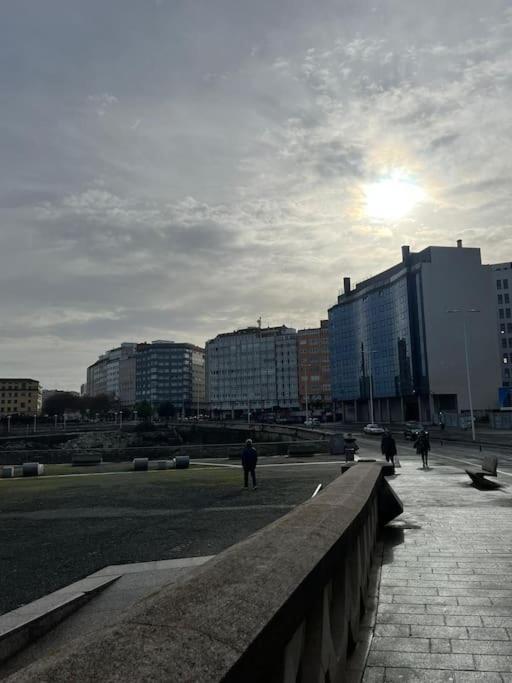 Ferienwohnung Centrico A Metros De La Playa A Coruña Exterior foto